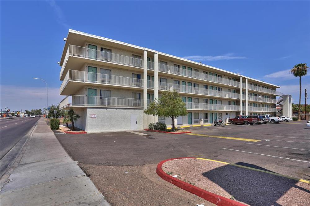 Red Roof Inn Phoenix- Midtown Zewnętrze zdjęcie