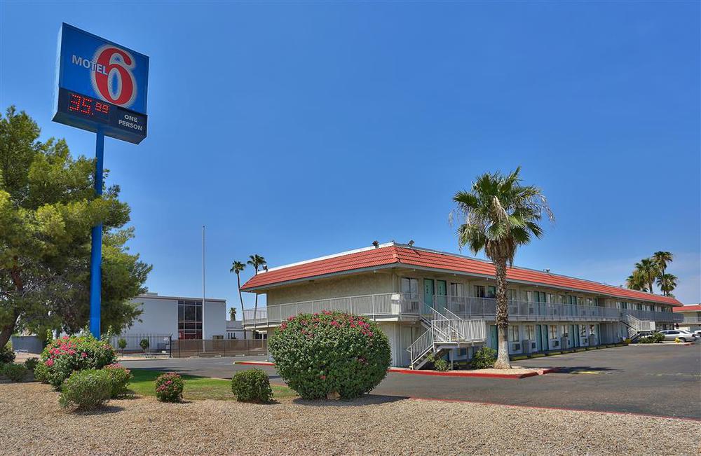 Red Roof Inn Phoenix- Midtown Zewnętrze zdjęcie