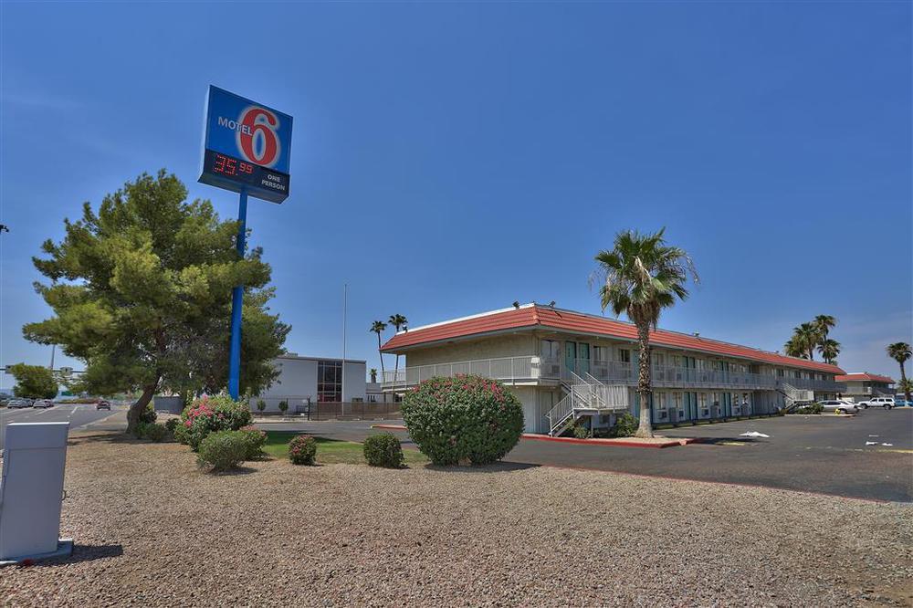 Red Roof Inn Phoenix- Midtown Zewnętrze zdjęcie